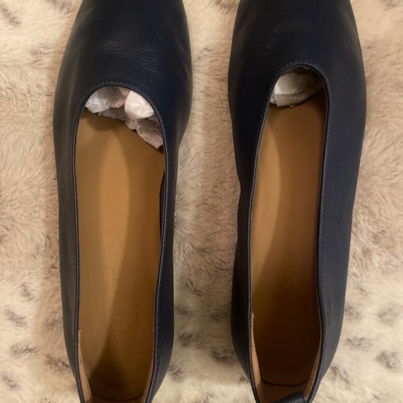 NWOB Everlane Italian Leather Day Glove Flats in Navy Blue, Size 8.5 - Picture 14 of 16